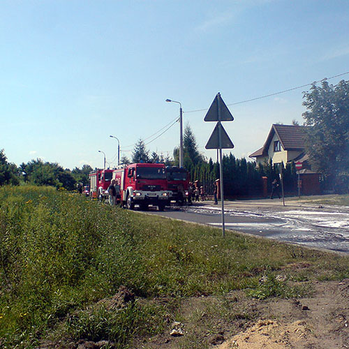 MAN - OSP Jeziorna oraz dalej zastępy z JRG Piaseczno