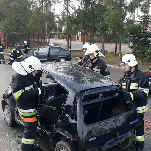 Usuwanie odciętego dachu pojazdu