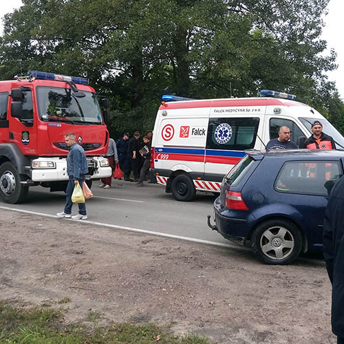 Nasz średni wóz gaśniczy GBA Renault Midlum na miejscu zdarzenia