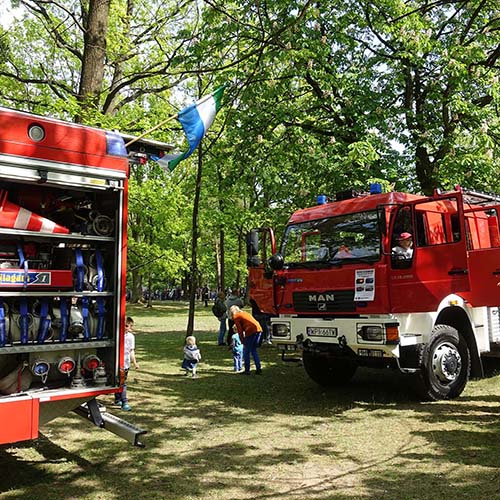 Prezentacja naszego sprzętu ratowniczego podczas pikniku rodzinnego. Straż Pożarna w Konstancinie-Jeziornie.