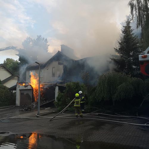 Płonący gaz przed odłączeniem.